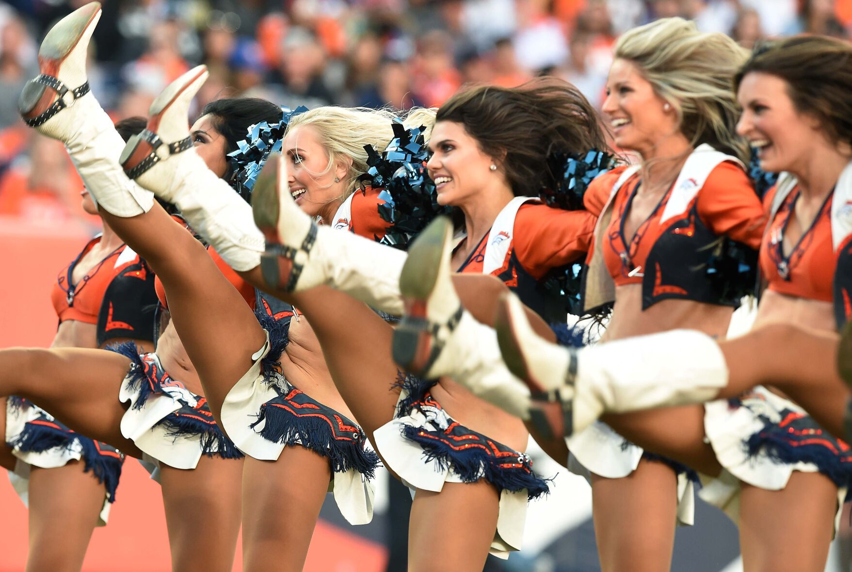 101821-s-broncos 2785 .jpg